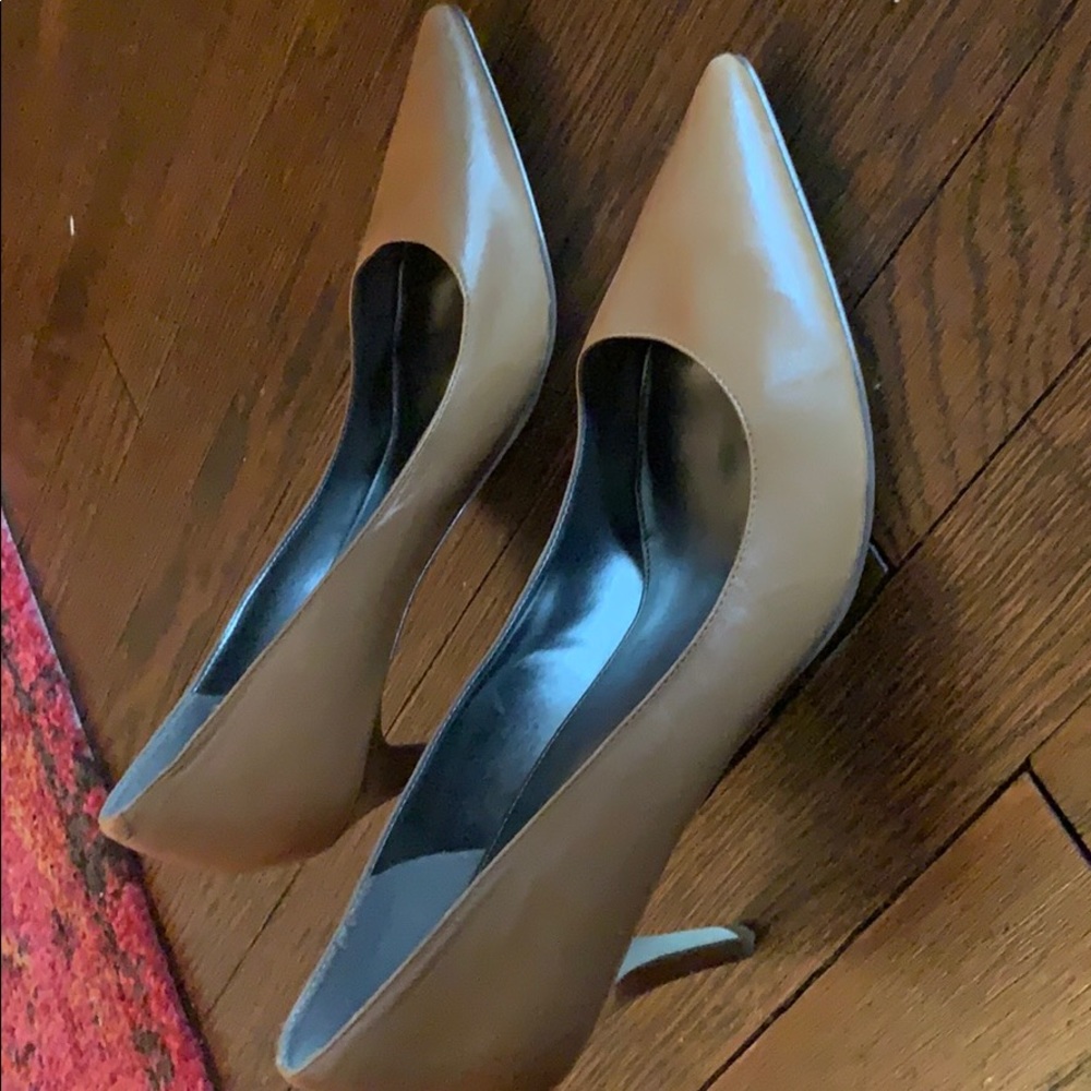 Tan heels